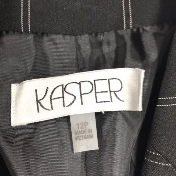 Kasper Petite Windowpane-Plaid One-Button Blazer - Picture 4 of 7